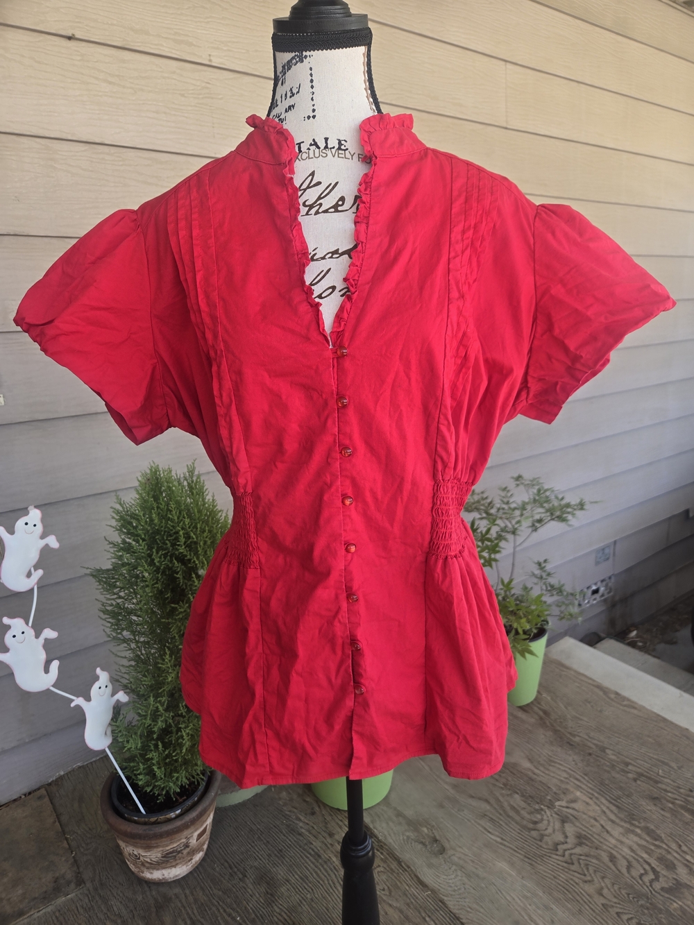 Torrid Bright Red Peplum V Neck Top. Size 2XL
